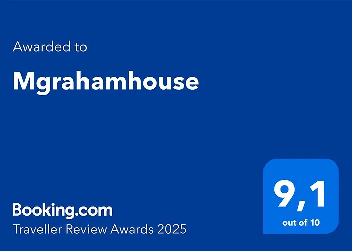 Mgrahamhouse Semesterbostad *